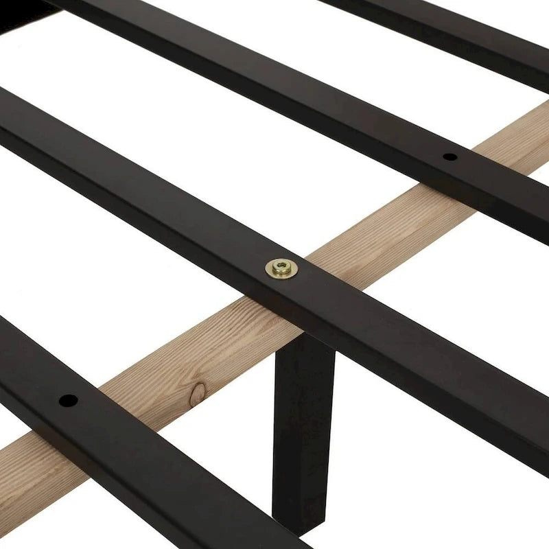 Cadre de lit plateforme Queen Size en polyester ivoire avec tête de lit capitonnée en losanges
