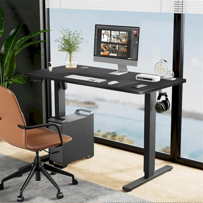 Bureau réglable en hauteur électrique avec plateau en bois noir et préréglages de mémoire