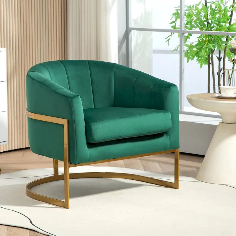 Fauteuil crapaud en velours avec piètement en métal doré