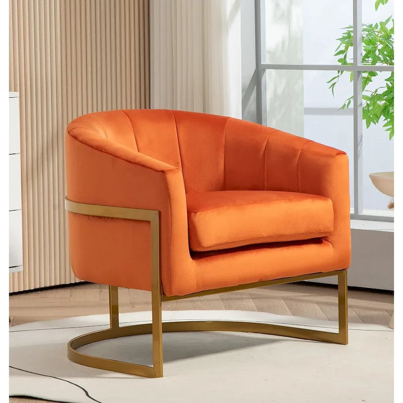 Fauteuil crapaud en velours avec piètement en métal doré
